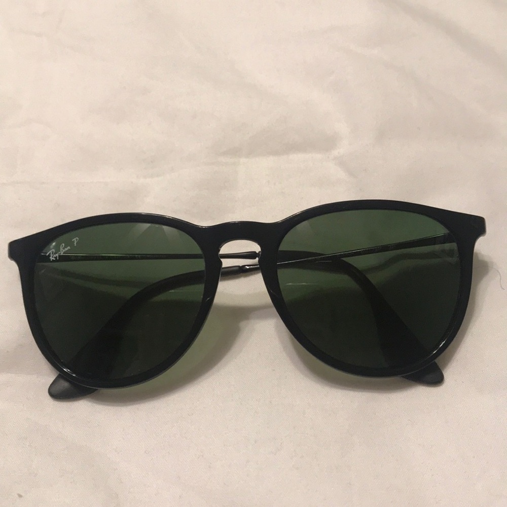 Erika ray-ban subglasses